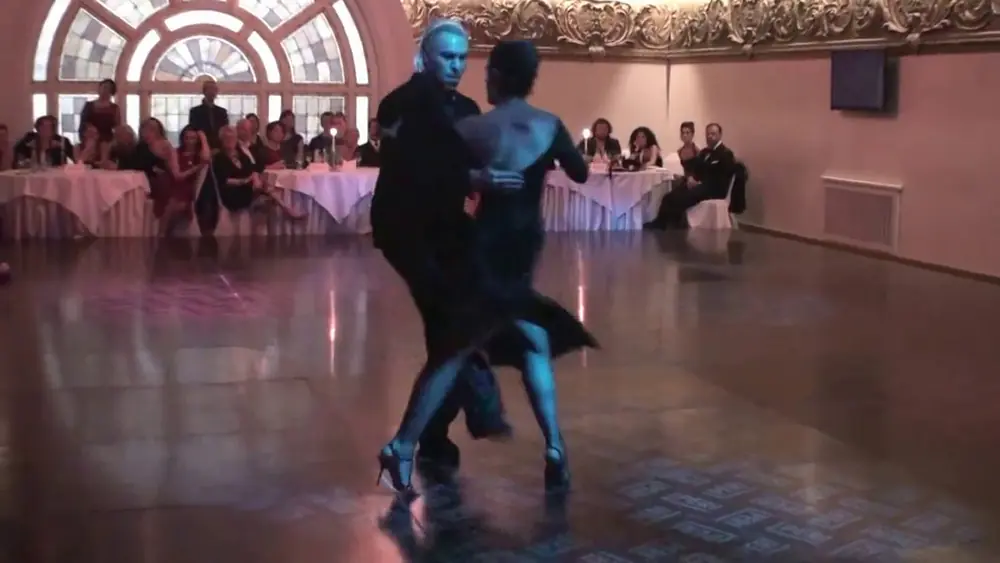 Video thumbnail for Hugo Mastrolorenzo & Agustina Vignau 2-3. labocatangofest2017