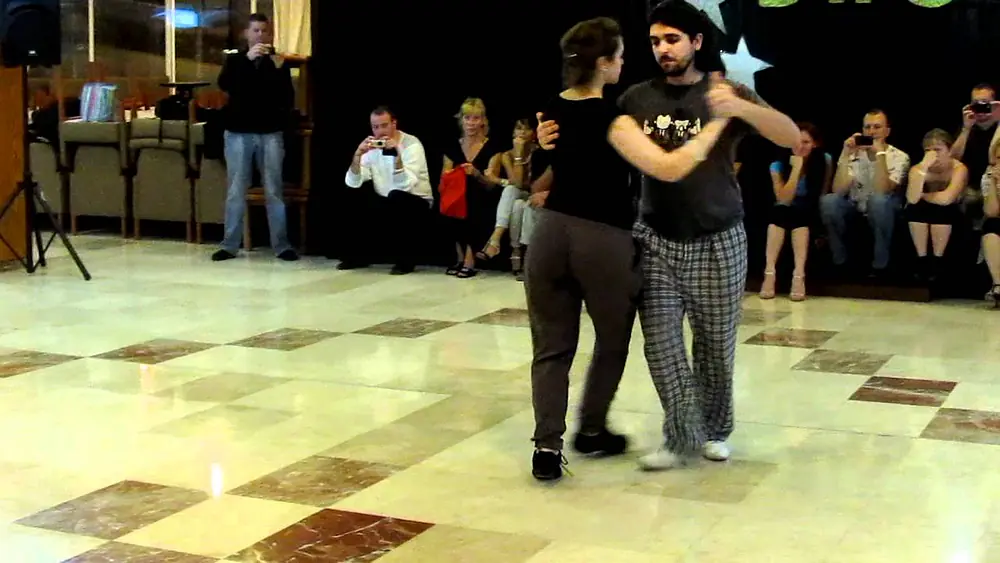 Video thumbnail for Mallorca Tango Festival 2011 - Workshop Fernando Sanchez & Ariadna Naveira