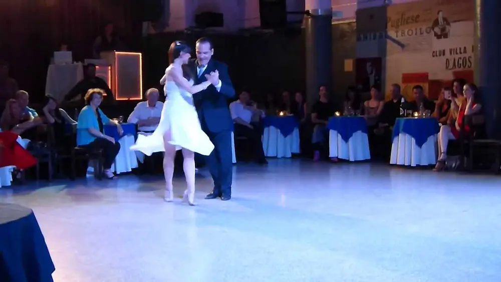 Video thumbnail for PANCHO MARTINEZ PEY - LORENA ERMOCIDA - "LA MILONGA DE BUENOS AIRES"