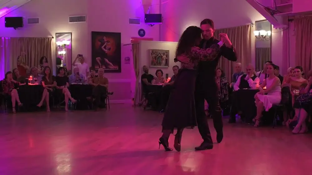 Video thumbnail for Marcela Duran and Pablo Moyano at Milonga Corazón 1/3