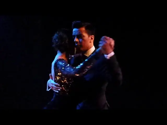 Video thumbnail for Roxana Suarez & Sebastian Achaval - Chique