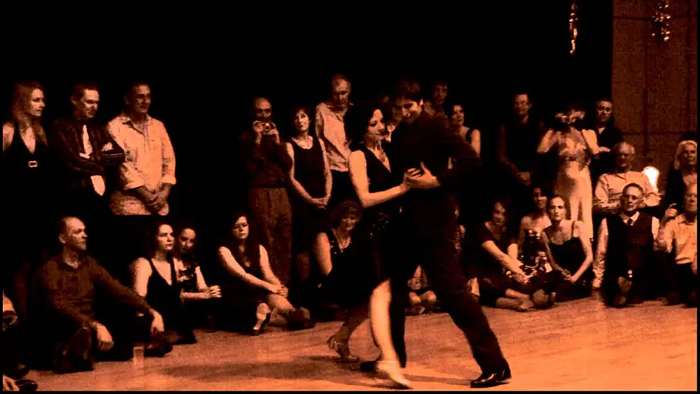 Video thumbnail for Jenny Frances and Ricardo Oria @ Edinburgh Bailongo December 2011 - 2