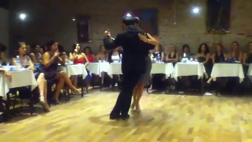 Video thumbnail for Bailaron Daiana Guspero & Miguel Zotto, en la milonga Los Cachirulos. Part.1 - 09/01/16