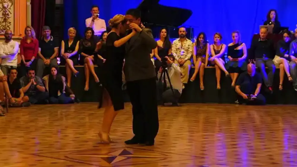 Video thumbnail for Carlos Espinoza & Noelia Hurtado 4/4