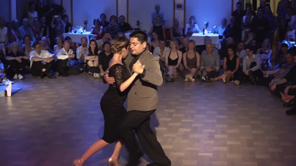 Video thumbnail for Carlitos & Noelia at  Branca Tango Club, Malmo, Sweden  - 5