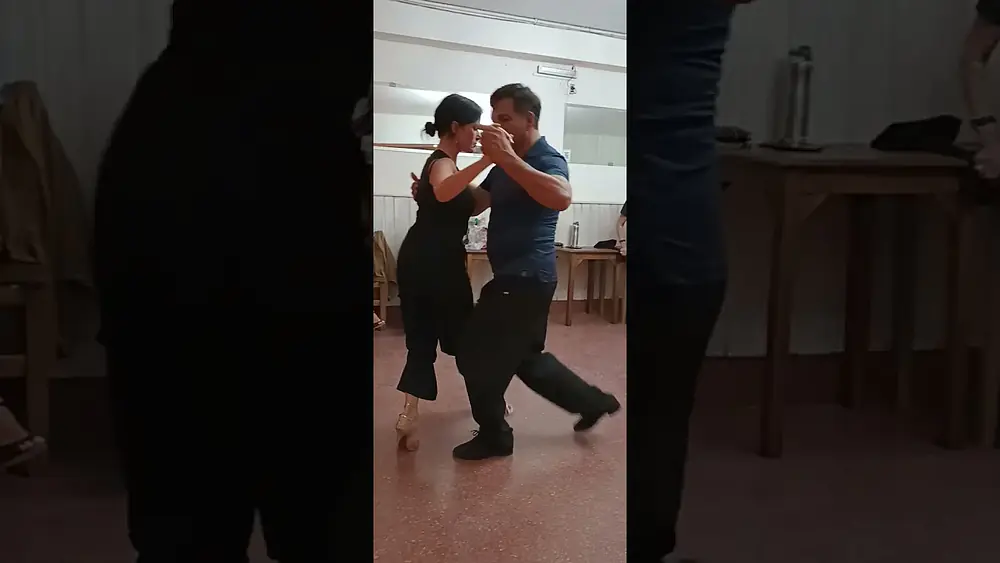 Video thumbnail for Bailan María Ceva y Francisco Forquera luego de clases en Friulana Tango