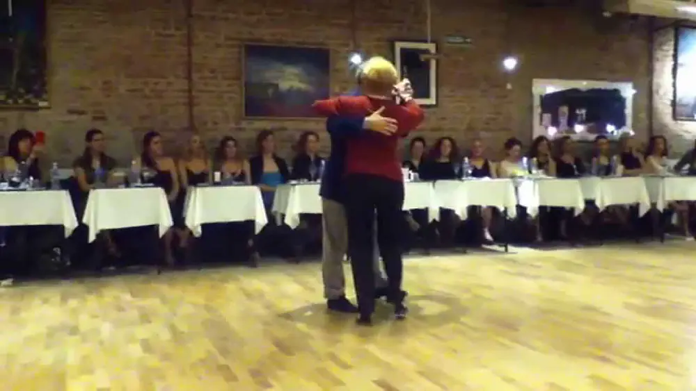 Video thumbnail for Bailaron Liliana & Jorge Rodriguez, en la milonga Los Cachirulos. Part.1 - 04/07/15