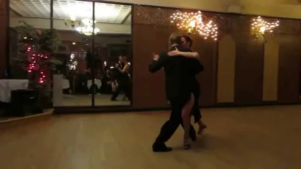 Video thumbnail for LIZ & YANNICK VANHOVE  @ La Milonga Rosa..Friday, November 07, 2014