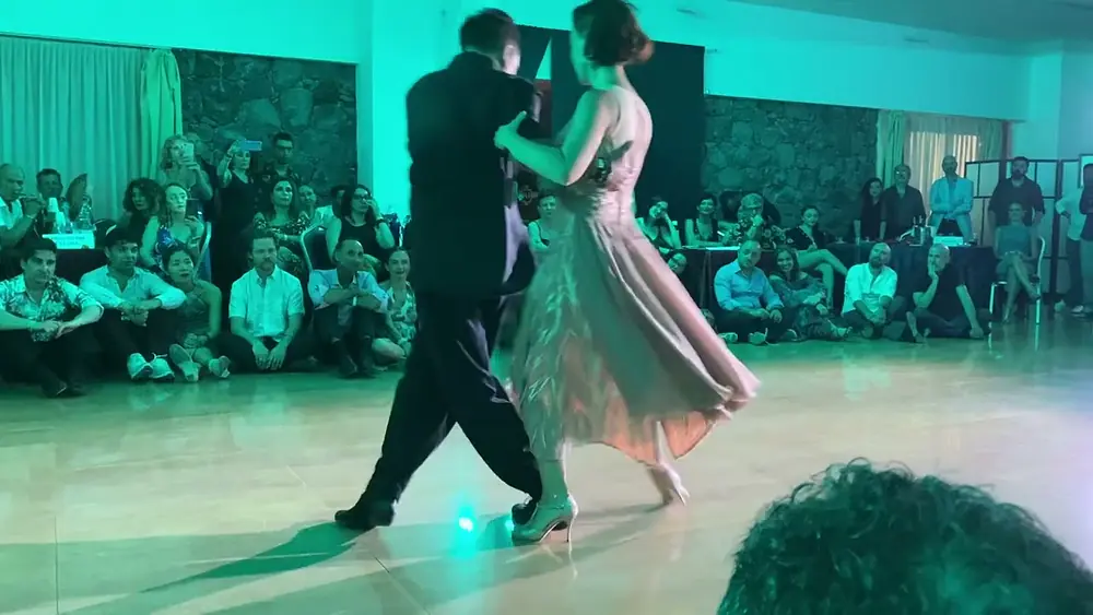 Video thumbnail for Chicho Frumboli y Juana Sepulveda - Masters of Tango CSTW 2022