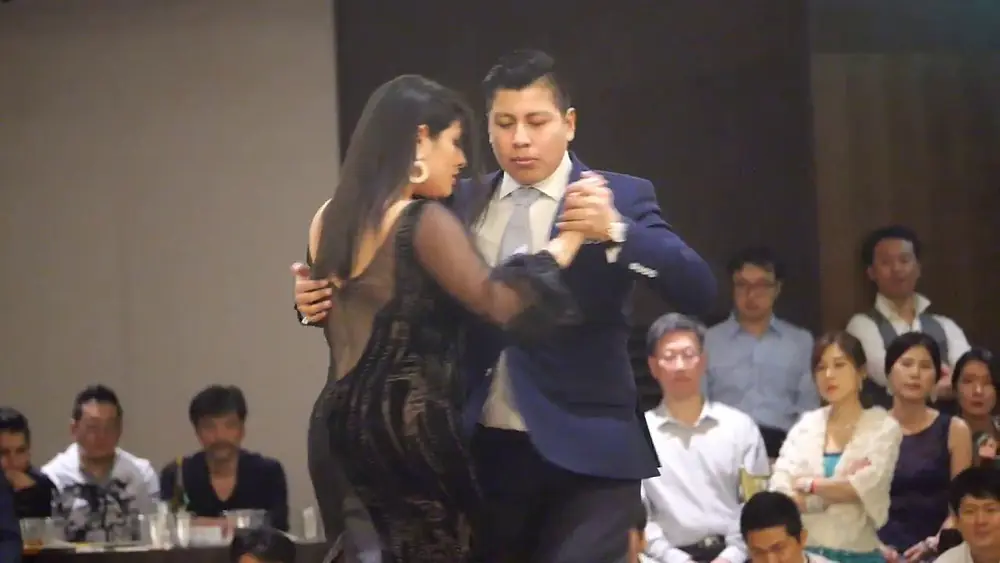 Video thumbnail for Jorge López y María Inés Bogado #3, 26th Nov. 2016, 16th Solo Tango Anniversary