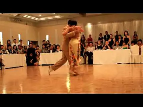 Video thumbnail for Fabian Peralta y Virginia Pandolfi 2010 Grand 03