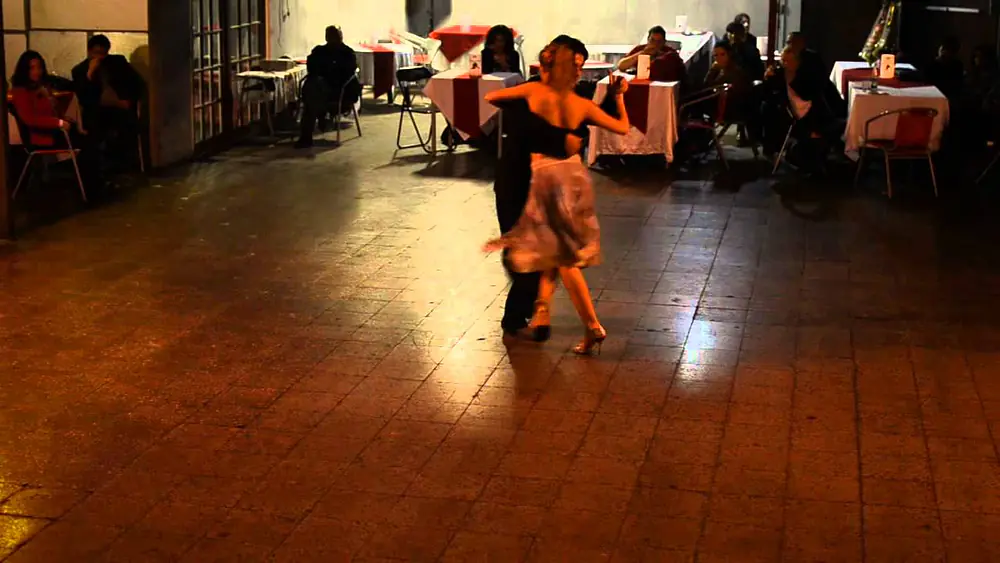 Video thumbnail for Noelia Hurtado y Carlitos Espinoza - Una Vez