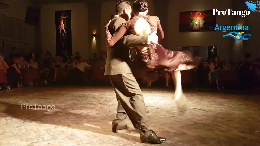 Video thumbnail for ProTango Tango show en Parakultural milonga Lara Duarte, Jesus Paez