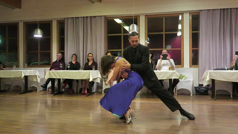 Video thumbnail for Gustavo Rosas y Gisela Natoli at Super Tango, Oulu Finland 2019 3