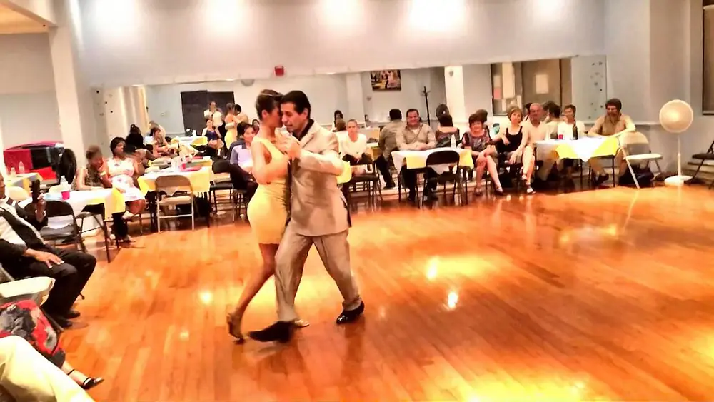 Video thumbnail for Eddy Hernandez & Constanza Vecslir, performing in Rockville, MD (2/3)