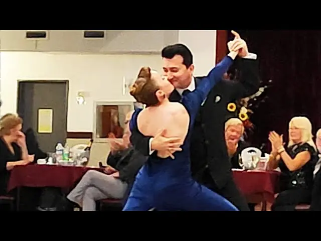 Video thumbnail of El vino triste (D'Arienzo) Diana González y Fredis Rendon. La Baldosa. 23may25 (2/3)