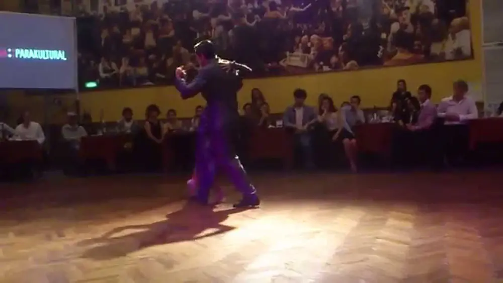 Video thumbnail for Clarisa Aragon y Jonathan Saavedra 2doTango. Salon Canning