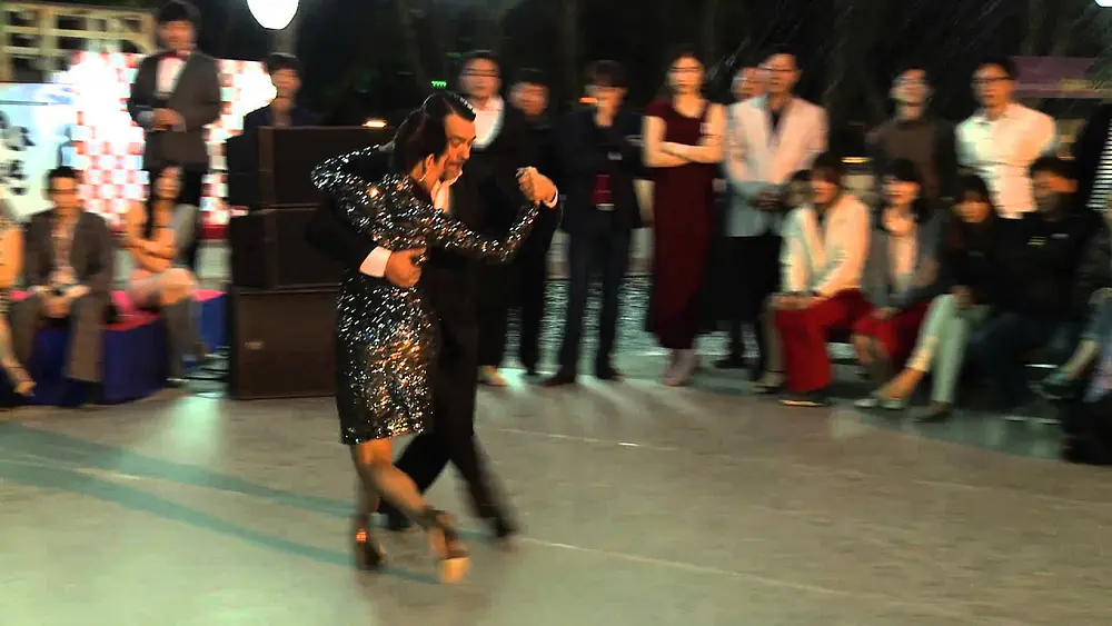 Video thumbnail for Natalia Hills & Alejandro Aquino 3, Korea island tango Festival, 12.9.2015