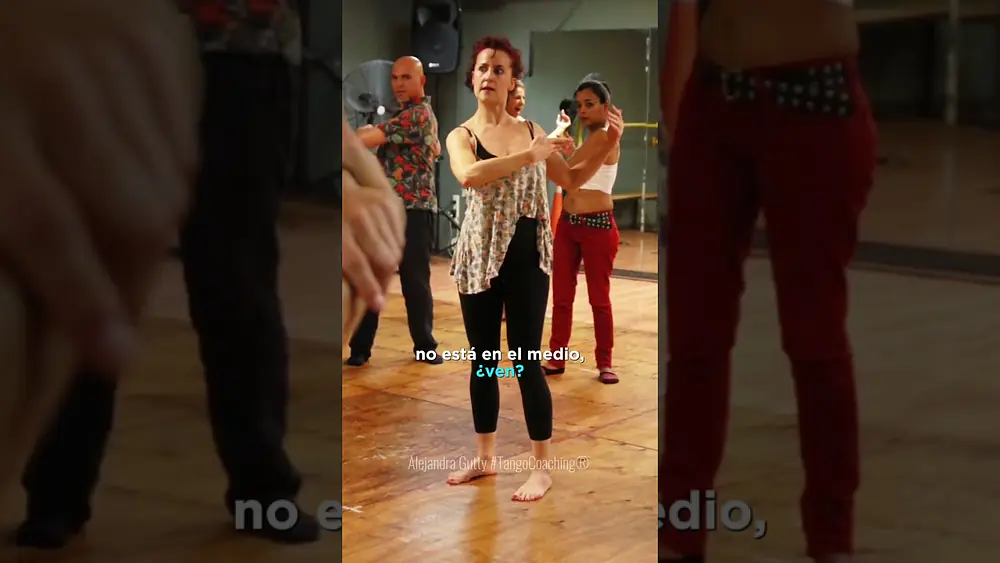 Video thumbnail for Abrazo ¿fijo? ı #TangoCoaching® Alejandra Gutty