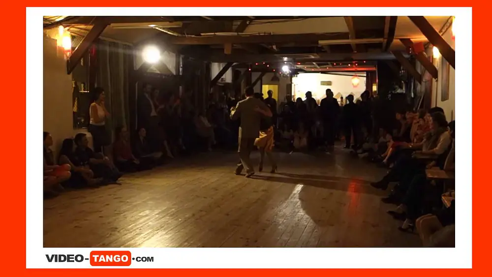 Video thumbnail for Denise et Thierry Guardiola   Le chantier   Paris   Sin rumbo fijo