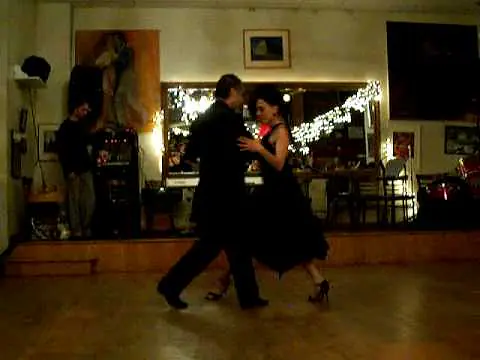 Video thumbnail for Mariana Galassi & Thomas Reale Tango perf. 1213082