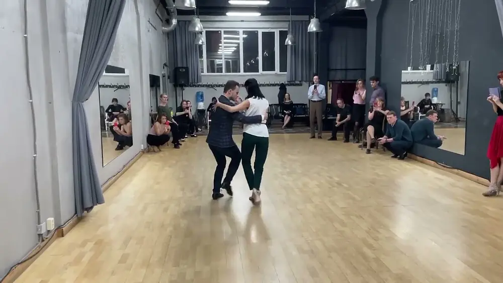Video thumbnail for Tango class summary - Gancho, enganche, leg wraps from colgada | Mikhail Tchudin - Elvira Kashkarova