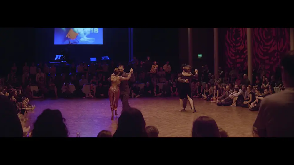 Video thumbnail for Ruben y Sabrina Veliz con Fausto Carpino y Stephanie Fesneau bailan Pájaro ciego por Biagi en Basel