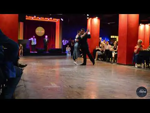 Video thumbnail for Sabrina y Rubén Veliz en Milonga Malena "COMO NINGUNA"!! 4/4