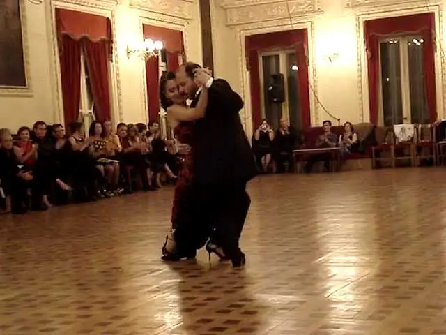 Video thumbnail for Milonga "De antaño". Cecilia Berra y Sebastián de la Vallina. Vallisoletango.2012