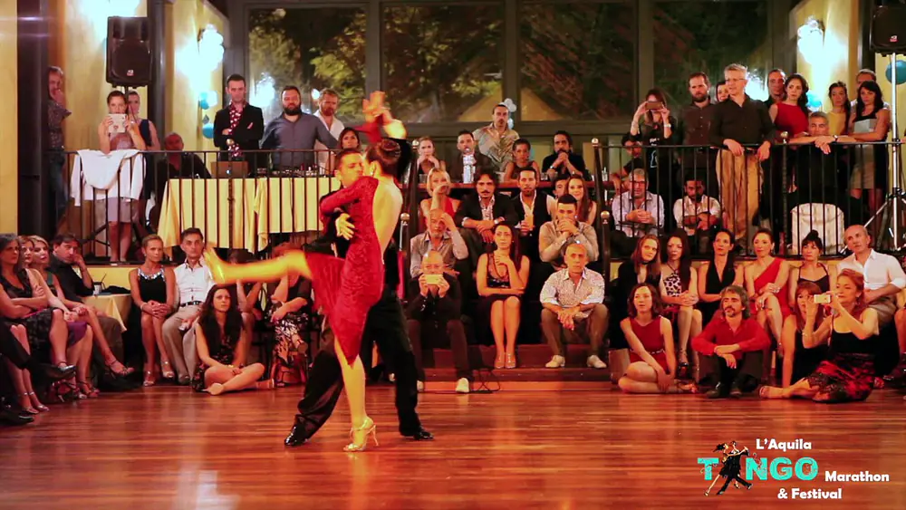 Video thumbnail for Yanina Quiñones & Neri Piliu 4/4 TANGO - Astor Piazzolla - Suoneranno le sei