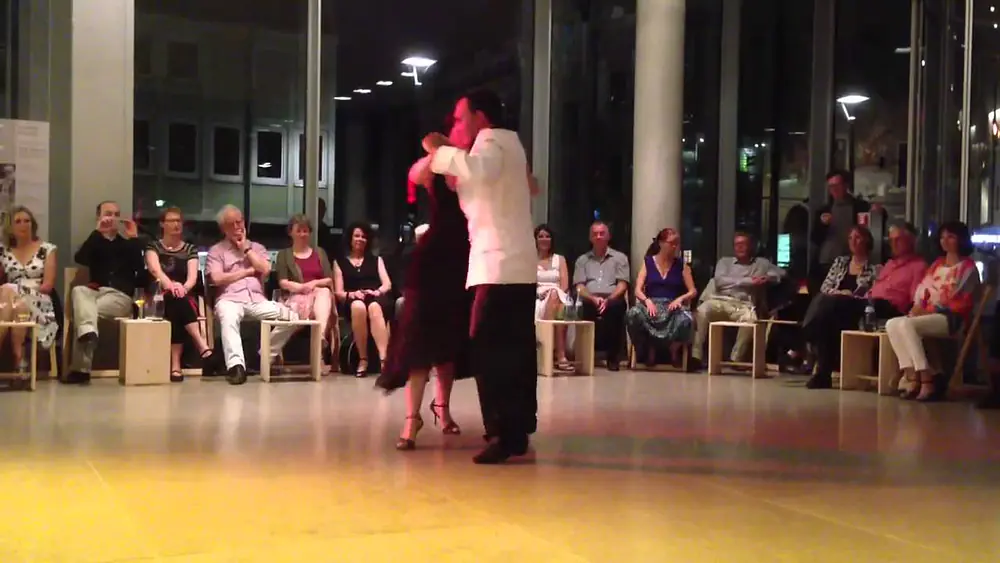 Video thumbnail for Oscar Mandagaran y Georgina Vargas 3/5