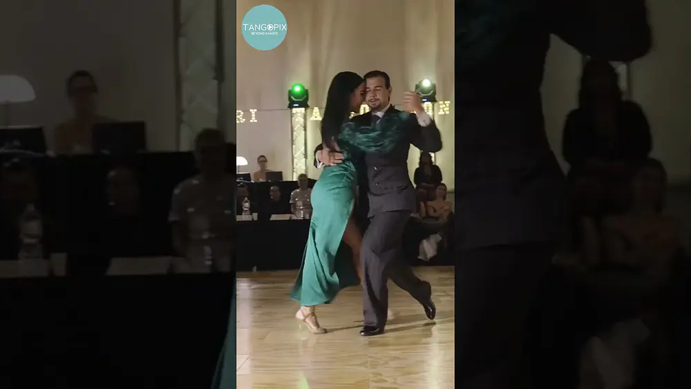 Video thumbnail for Simone Facchini & Gioia Abballe dance Juan D'Arienzo & Hector Mauré - Adiós Querida