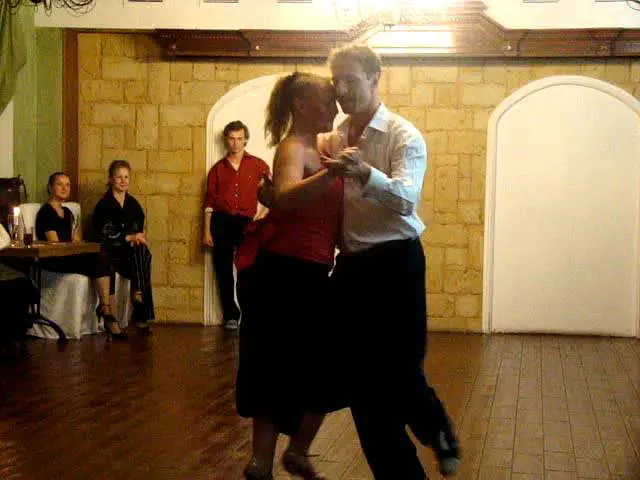 Video thumbnail for Elvira Malishevskaya y Antonio Volkoff. Milonga show. 18/09/11/