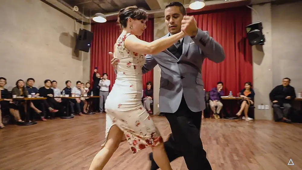 Video thumbnail for Dana Zampieri & Carlos Estigarribia - Quien Sera - @AbrazoTV