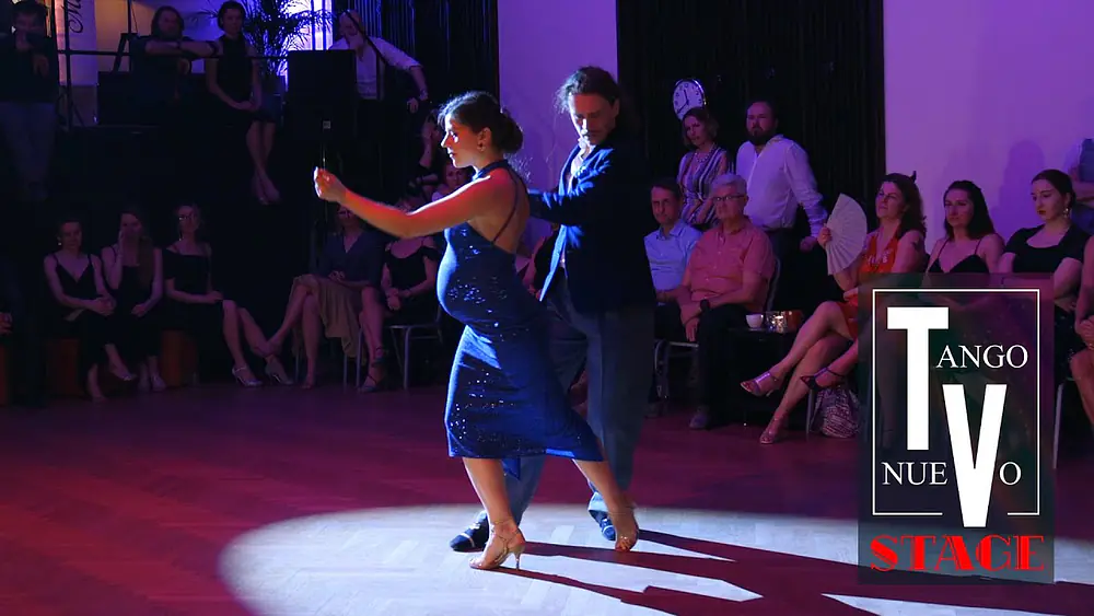 Video thumbnail for Tymoteusz Ley & Agnieszka Stach 3/4, alternative vals, Milonga Warszawska 27 III 2021