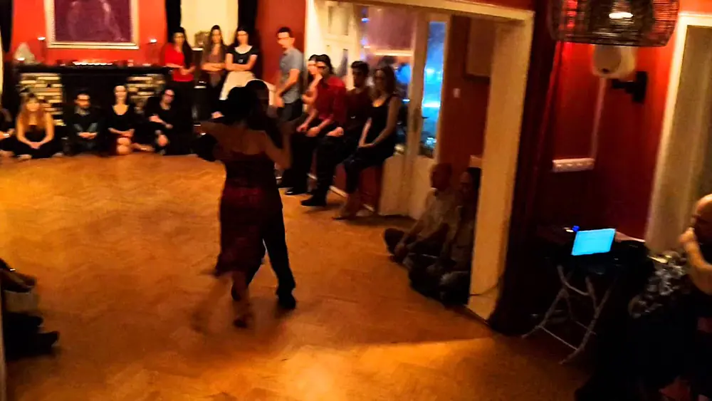 Video thumbnail for Gökhan Özen&Yağmur Toros@ Milonga SUEÑO 09.01.2015