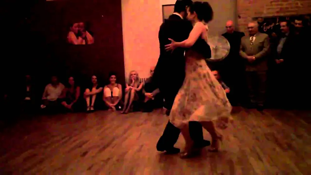 Video thumbnail for Argentine Tango: Julio Bassan & Luiza Paes @ La Nacional (3)