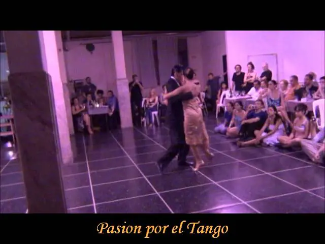 Video thumbnail for FLORENCIA LABIANO y HERNAN RODRIGUEZ bailando el tango CANTEMOS CORAZON en FLOREAL MILONGA