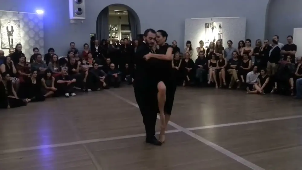 Video thumbnail for Gianpiero Galdi & Maria Filali dance Yasmin Lévy's Una noche más