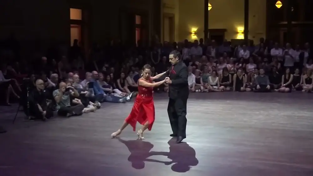 Video thumbnail for Paula Rubin & Mariano Galeano: demo 1/2 @ Brussels Tango Festival 2023
