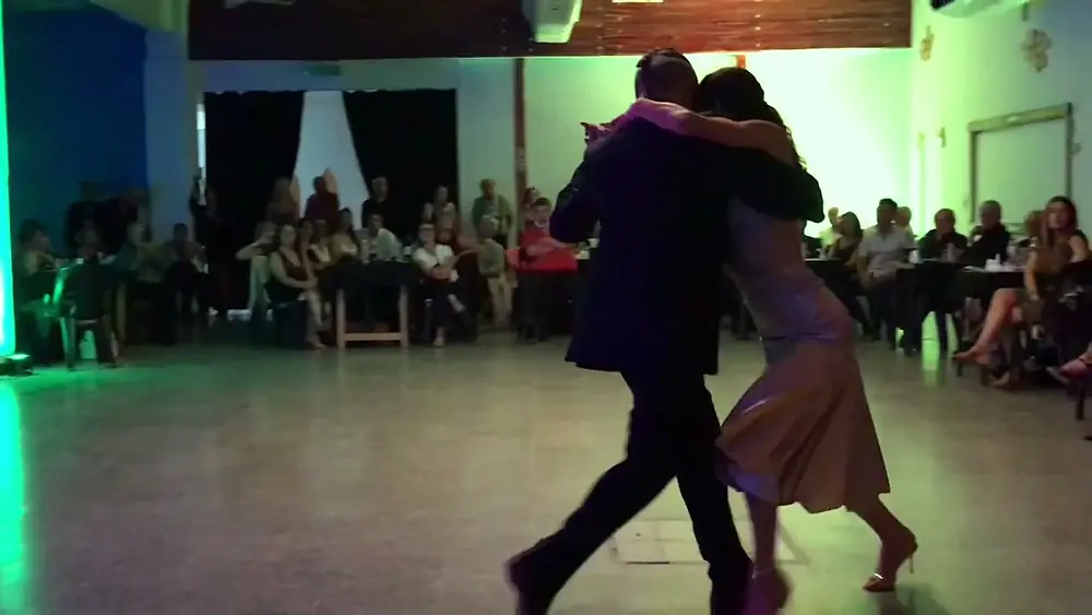 Video thumbnail for Virginia Vasconi & Pancho Martinez Pey - Te Aconsejo que me Olvides - SITango 2022, 3/3