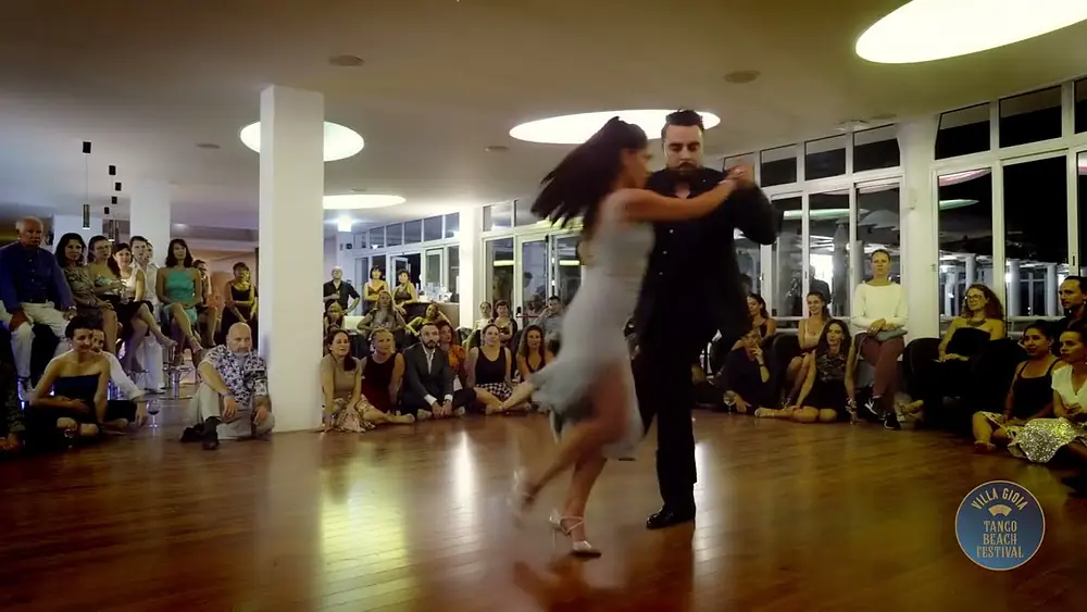 Video thumbnail for Jonathan Saavedra & Clarisa Aragón (5/6)