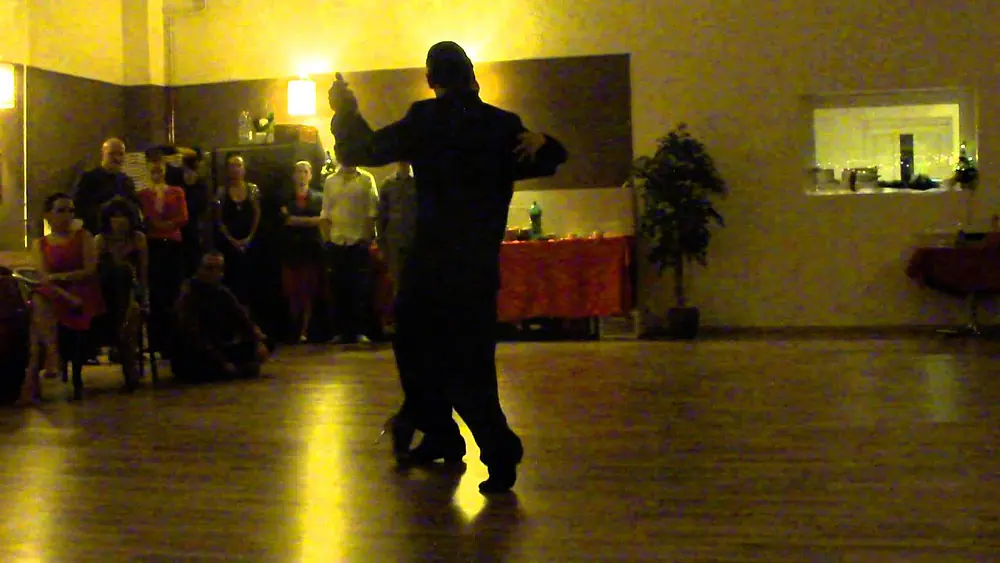 Video thumbnail for 13 Milonga Para Todos Szczecin Daniela Kizyma & Pablo Velez tango show (1)