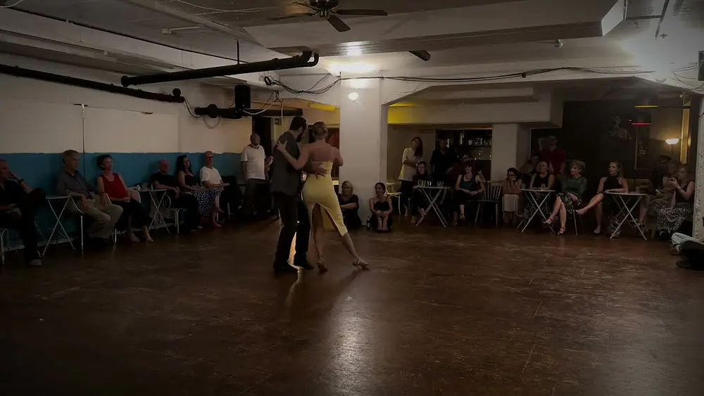Video thumbnail for CocoGardel présente: Pablo Rodriguez & Agustina Berenstein 1/4