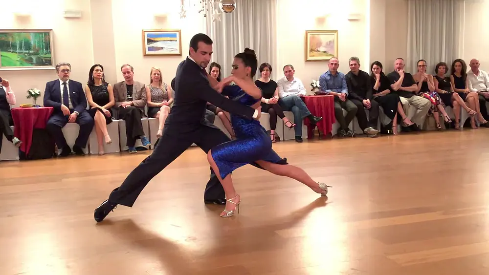 Video thumbnail for Quejas de Bandoneon - Simone Facchini y Gioia Abballe