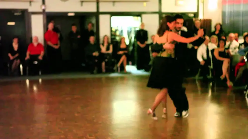 Video thumbnail for Somer Surgit & Elizabeth Sadowska - Tango