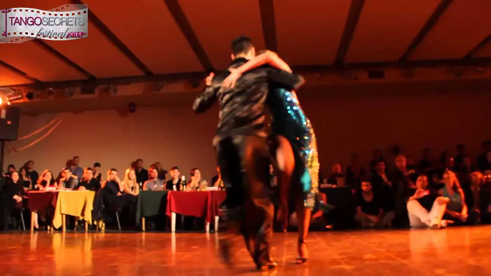 Video thumbnail for JAVIER RODRIGUEZ Y NOELIA BARSI en el Tango Secrets Festival 2014 01/03