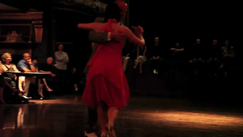 Video thumbnail for Selen Sürek et Alper Ergökmen, le 18 mai 2012. Tangos, Valse.