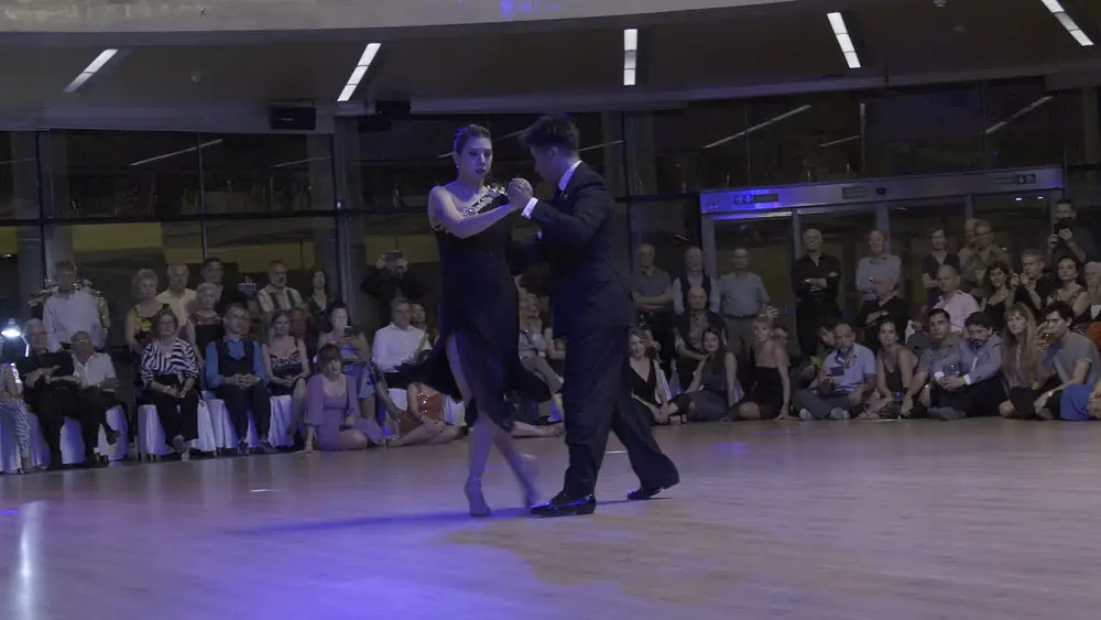 Video thumbnail for 20230429 BTFM Rosana Suarez & Sebastian Achaval 1