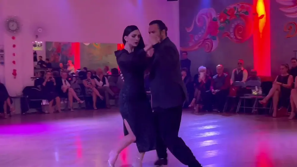 Video thumbnail for Magdalena Valdez & Giampiero Cantone 1/3 - 2 Corazones Tango accademia Rimini  - 17/03/2023